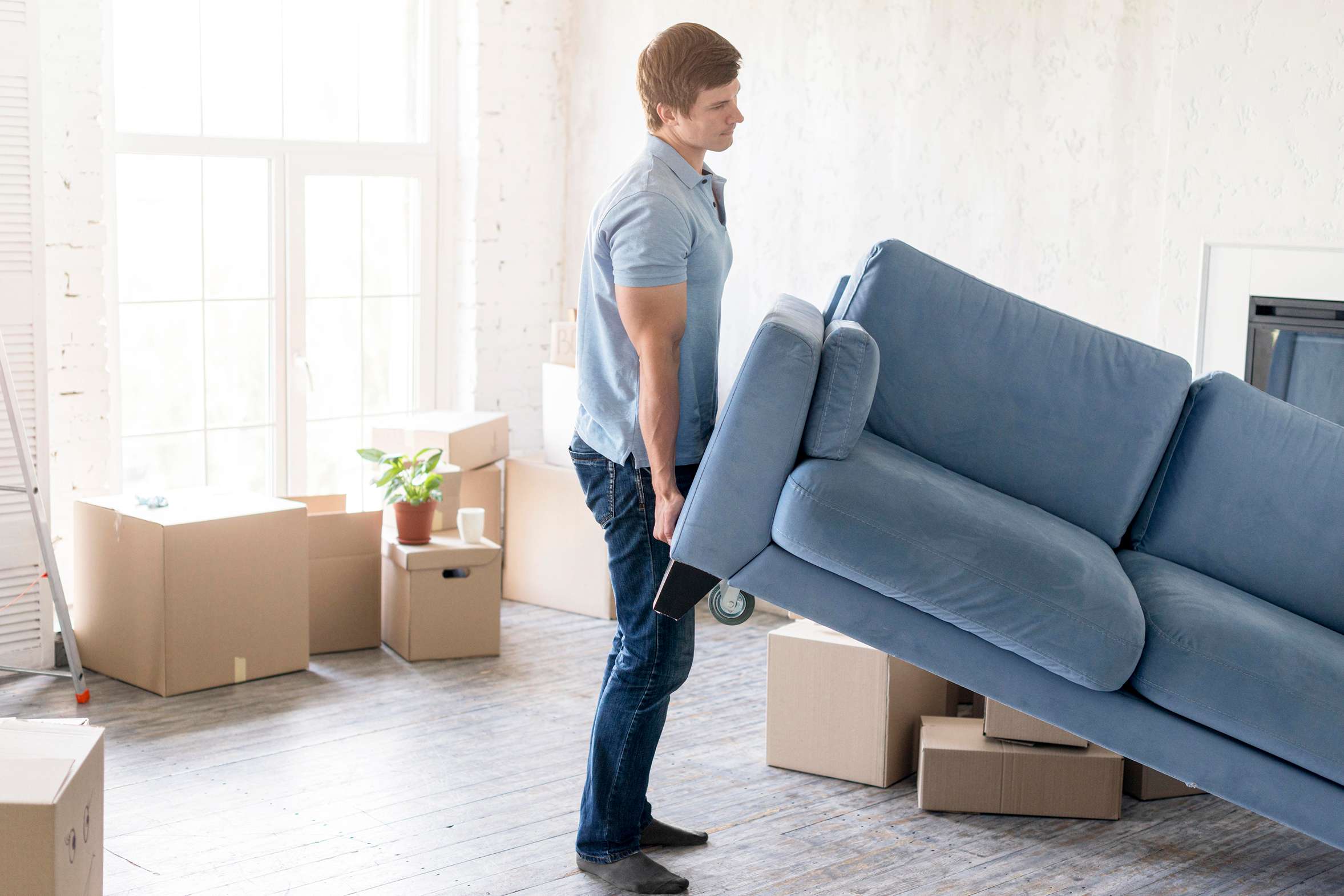 5 Reasons You Should Just Use Couch Moving Service